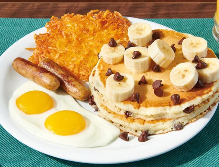 What Time Does Denny’s Stop Serving Breakfast