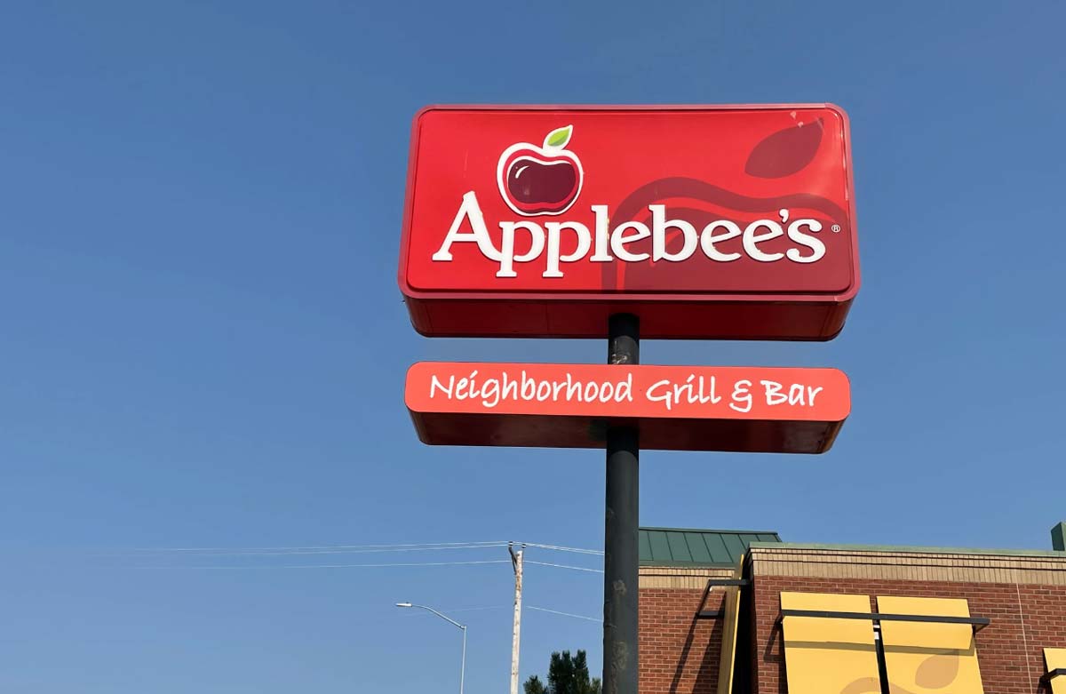 does applebee’s take apple pay
