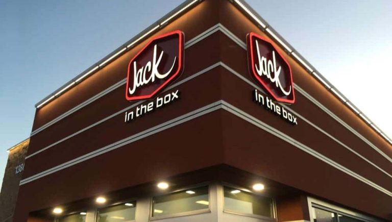 Does Jack In the Box Take Apple Pay?