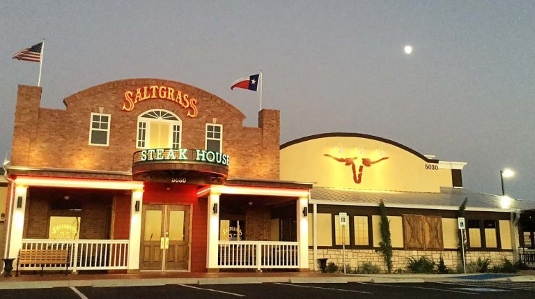 Saltgrass Early Dinner Hours and Menu (Award-Winning Steakhouse)