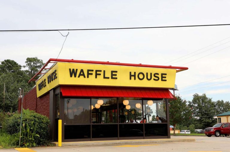 Waffle House Breakfast Hours and Menu (Enjoy Breakfast All Day Long)