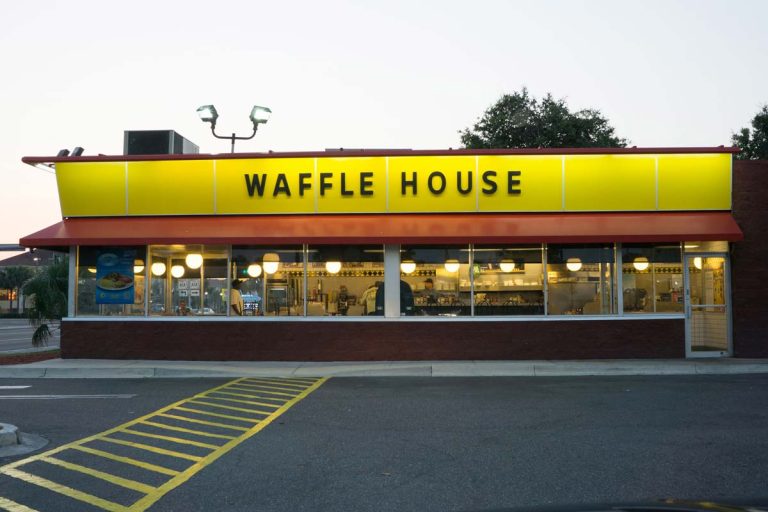 Waffle House Lunch Hours and Menu (All Day Midday Feast)