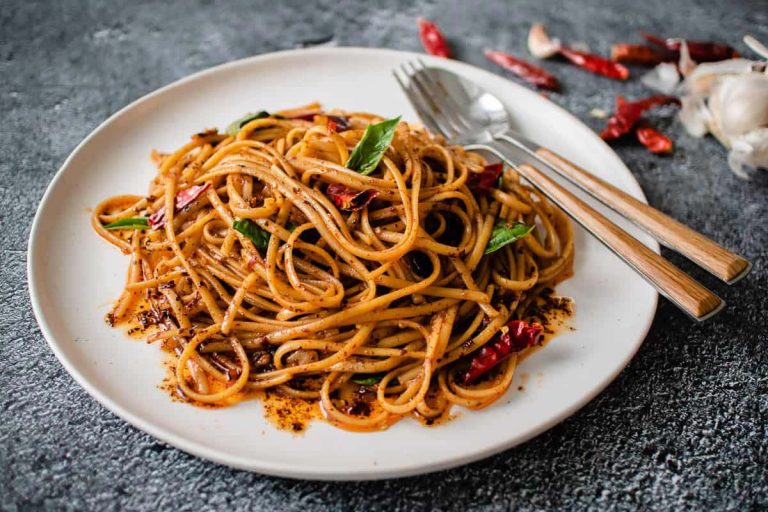 Chilli Garlic Noodles Recipe – Make It Easily at Home