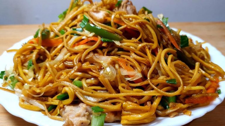 Street Style Chowmein Recipe: Make a Delicious Snacks at Home