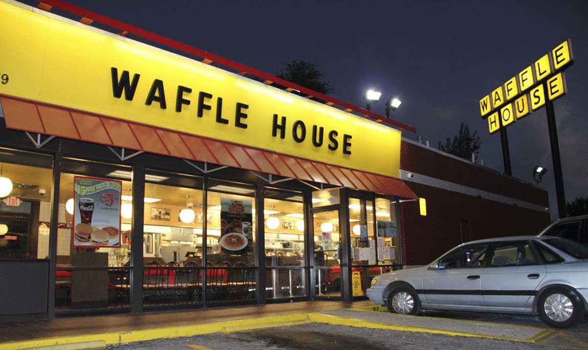 Does-Waffle-House-Take-Apple-Pay