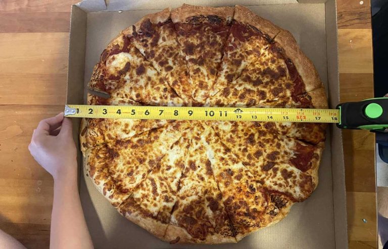 How Are Pizza Sizes Measured?