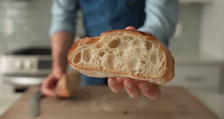 How to Get a Good Crust on Bread?